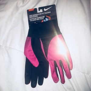 Nike Women’s Dri-Fit Running Gloves